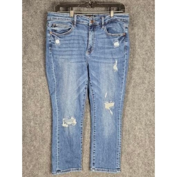 Judy Blue Denim - Judy Blue Jeans Women's Size 15/32 Capri Fit Distressed Blue Denim Casual Work‎